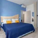 Mediterranea Apartment- Station - Free Wifi&netflix アパート