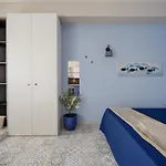 Mediterranea Apartment- Station - Free Wifi&netflix アパート *