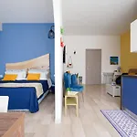 Mediterranea Apartment- Station - Free Wifi&netflix アパート *
