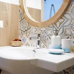 Mediterranea Apartment- Station - Free Wifi&netflix アパート *