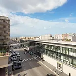 Mediterranea Apartment- Station - Free Wifi&netflix バーリ