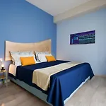 Mediterranea Apartment- Station - Free Wifi&netflix アパート *