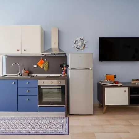 Mediterranea Apartment- Station - Free Wifi&netflix شقة