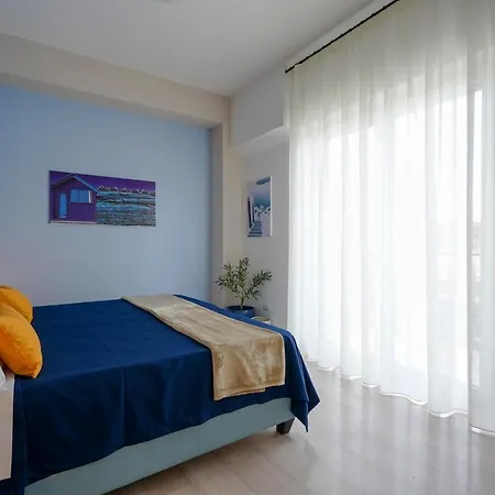 شقة Mediterranea Apartment- Station - Free Wifi&netflix *