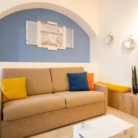 Mediterranea Apartment- Station - Free Wifi&netflix * باري