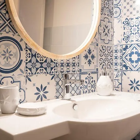 شقة Mediterranea Apartment- Station - Free Wifi&netflix